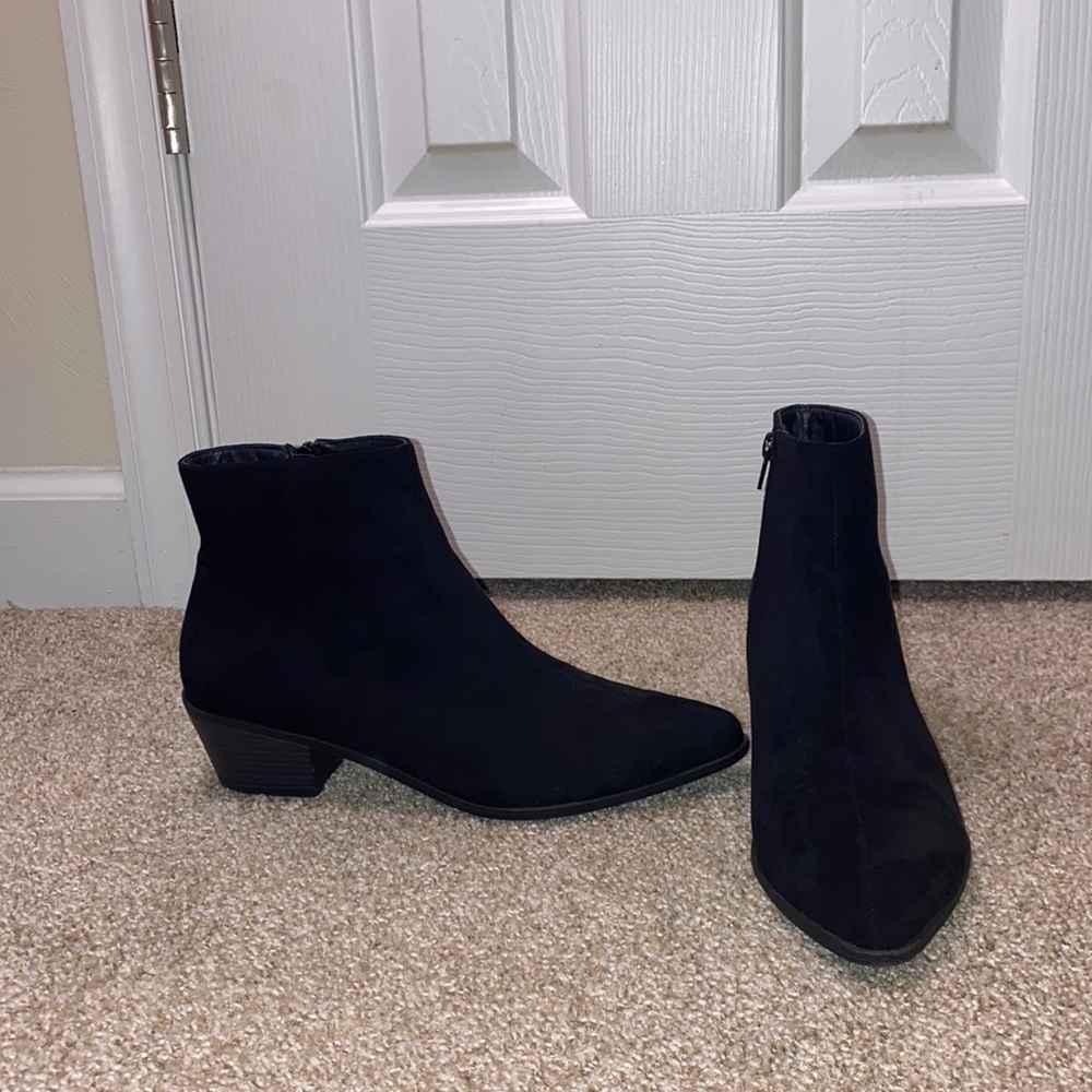 Forever 21 booties